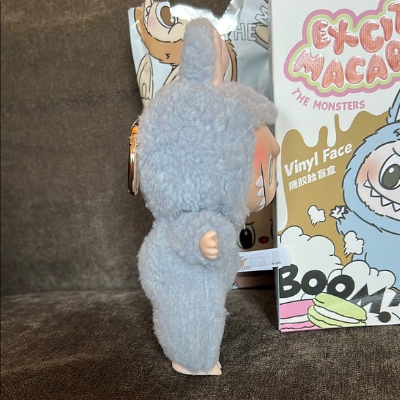 Sea Salt Coconut Labubu - Picture 5 of 8